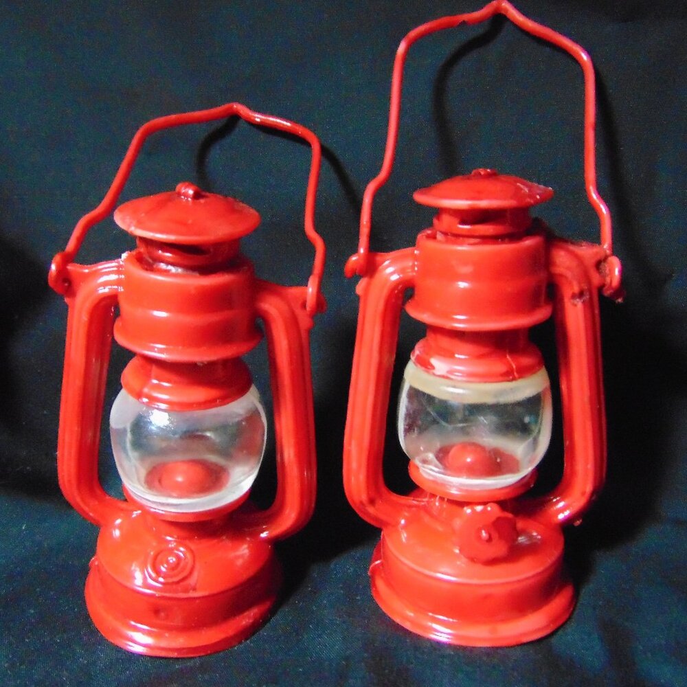Vintage 2 Red Plastic Lanterns with Hangers, Christmas Tree Ornaments